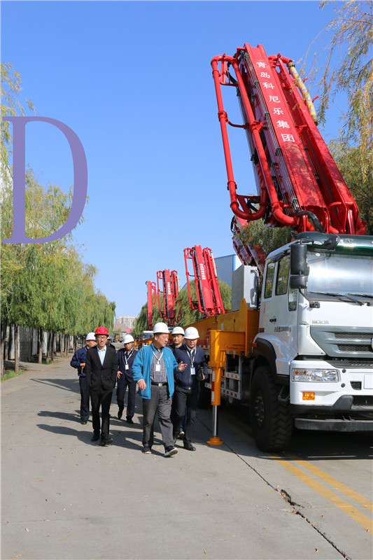 青島混凝土泵車價格 (8)