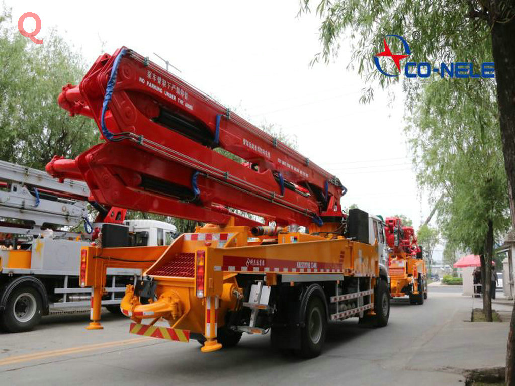 小型泵車，小型混凝土泵車，天泵