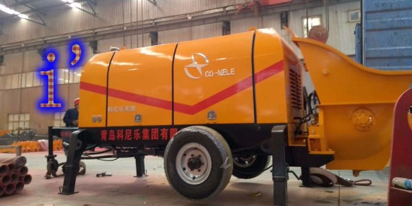 混凝土泵工作時(shí)，在骨料缸出口處涂抹潤滑脂的用意何在