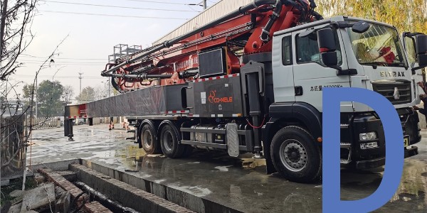 混凝土在現(xiàn)場等待時(shí)間過長，會(huì)對(duì)其質(zhì)量有何影響？