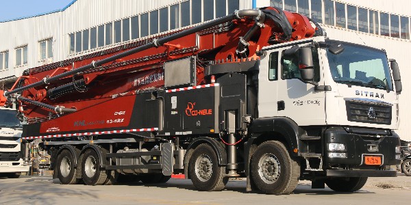 泵車發(fā)動(dòng)機(jī)除驅(qū)動(dòng)時(shí)，還應(yīng)注意什么