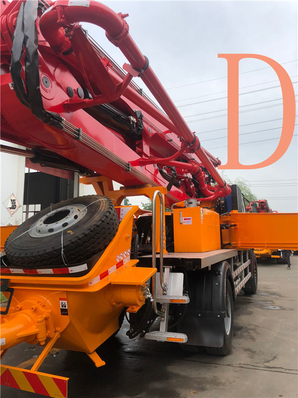 青島混凝土泵車價格 (8)