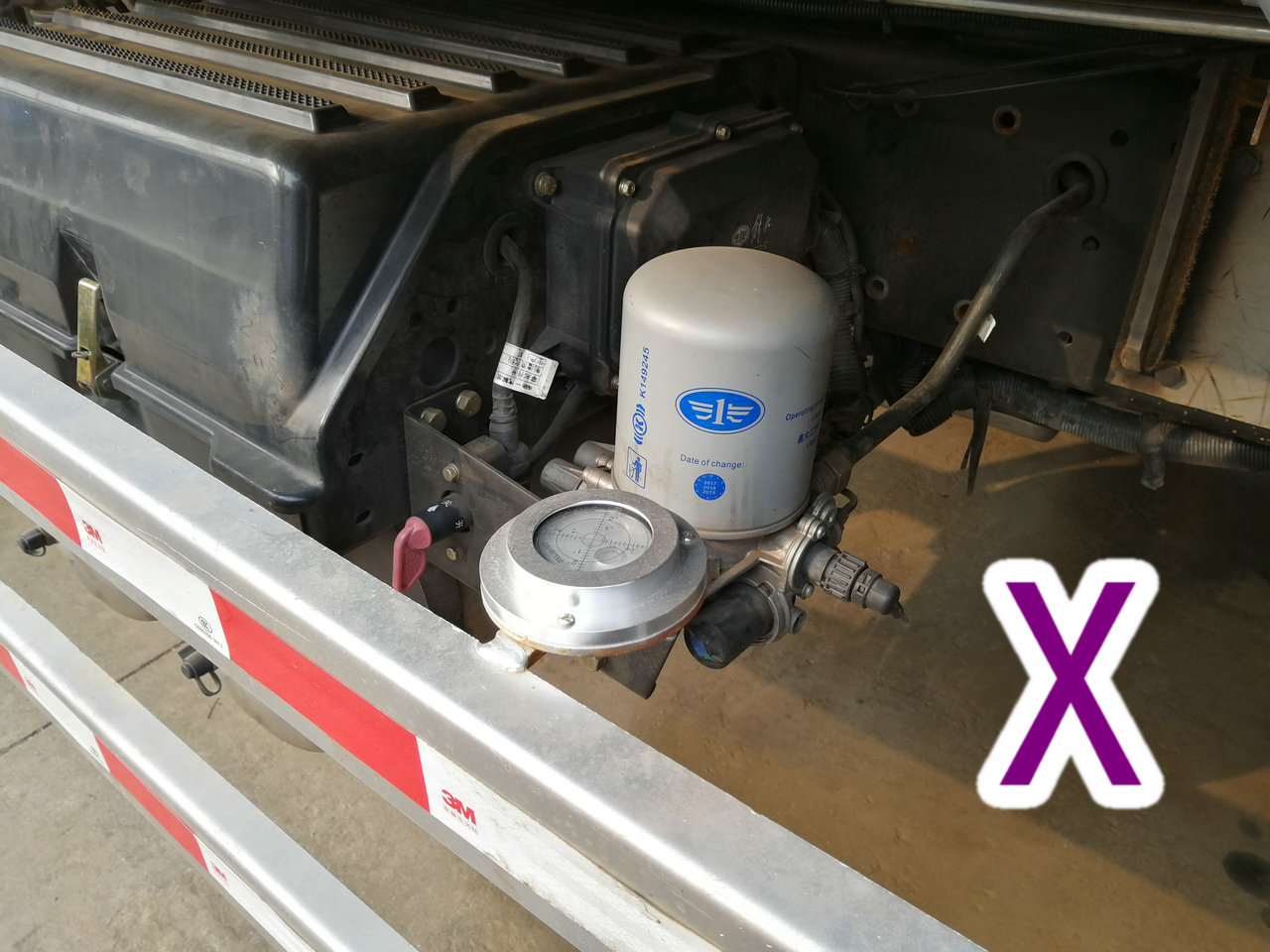 青島小型混凝土泵車價(jià)格 (31)