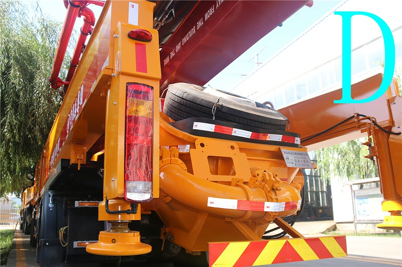 青島小型混凝土泵車(chē)價(jià)格 (6)